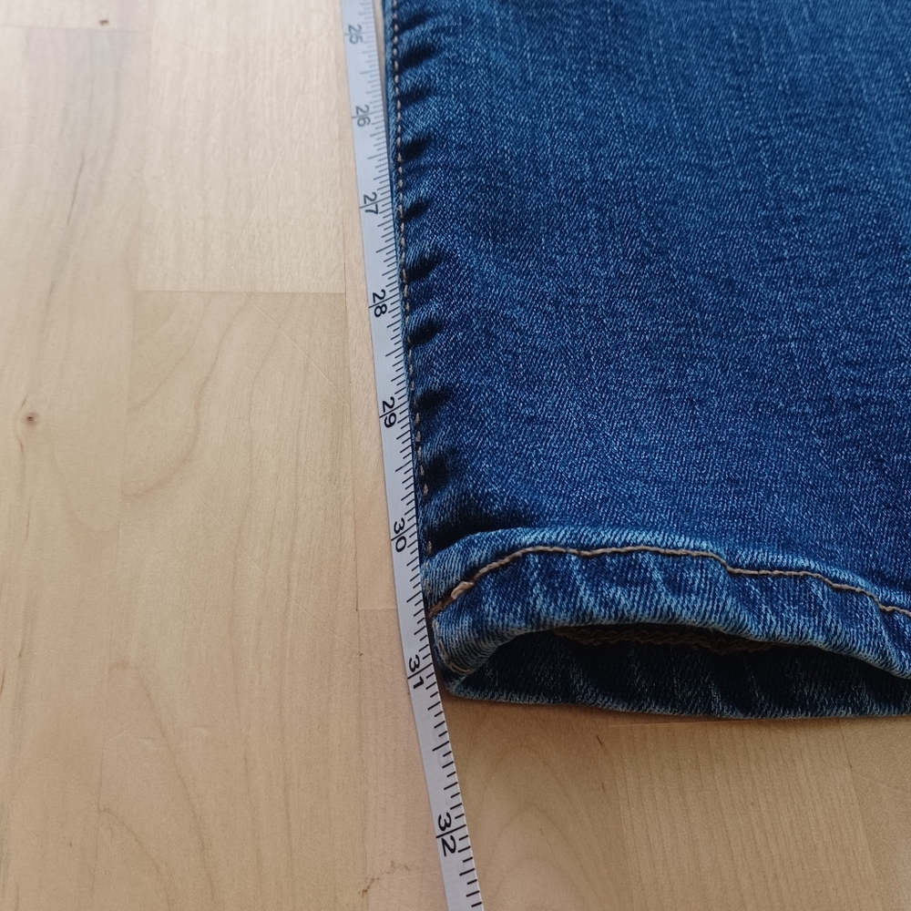 {Chaps} Women's Button-Fly Bootcut Jeans - Picture 10 of 10
